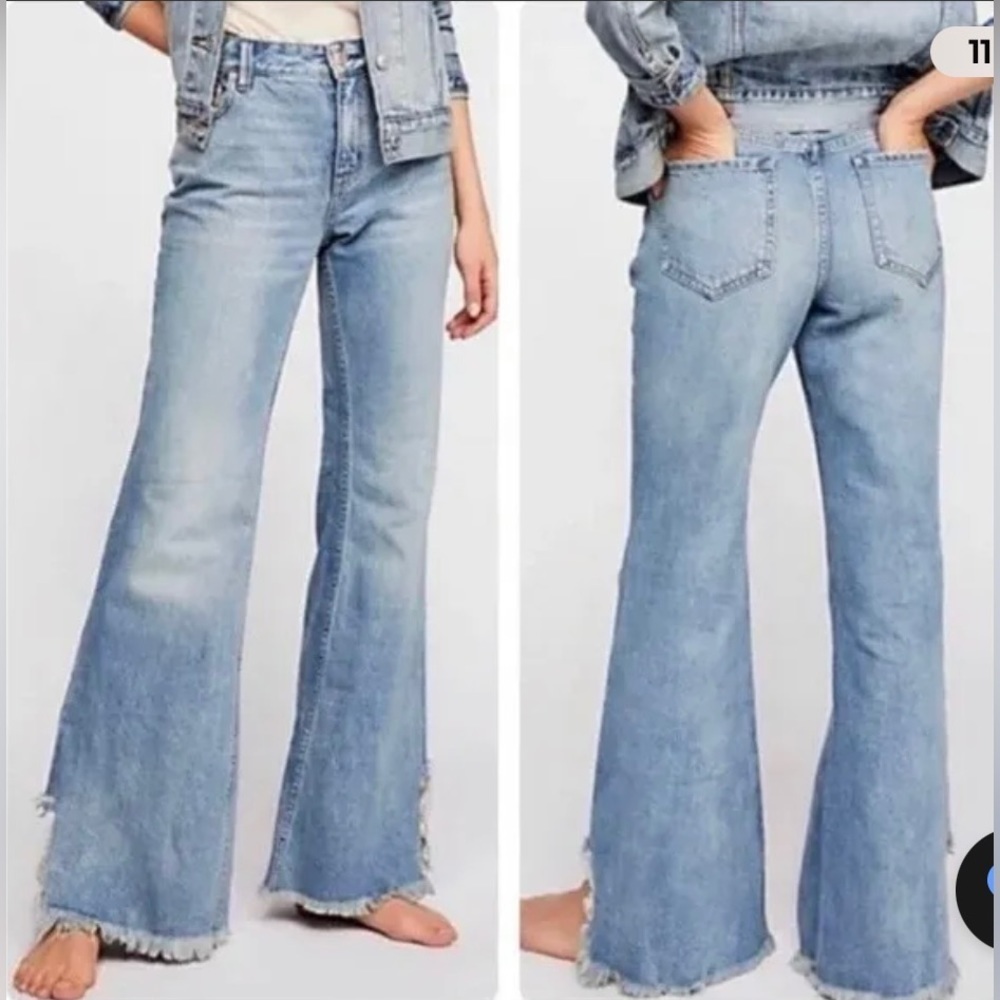 We The Free People Vintage Raw Hem Flared Jeans Size 26 Fringe Cut Out - Picture 3 of 10